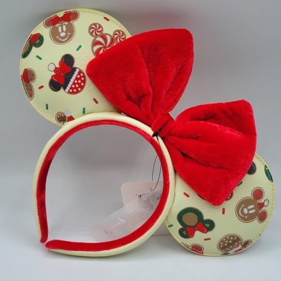 NWT! Christmas Loungefly Disney Mickey Cookie Backpack, wallet and ears set - Picture 8 of 8
